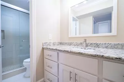 3402 Garrott Street #16, Houston, TX 77006 - Photo 40