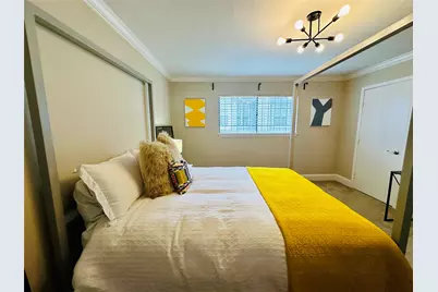 3402 Garrott Street #16, Houston, TX 77006 - Photo 16