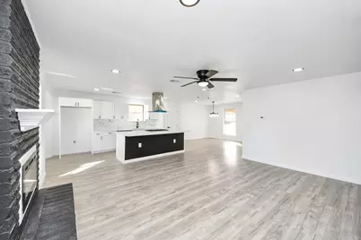 7318 Castleview Lane, Missouri City, TX 77489 - Photo 8