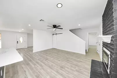 7318 Castleview Lane, Missouri City, TX 77489 - Photo 16