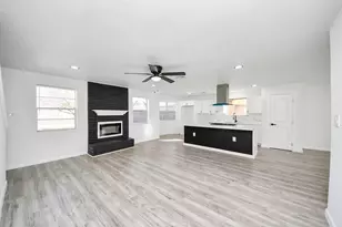 7318 Castleview Ln, Missouri City, TX 77489 - Photo 4