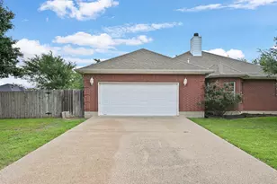 2700 Hickory Ct, Bryan, TX 77808 - Photo 26