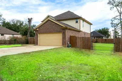 25012 Armagh Street, Hempstead, TX 77445 - Photo 2