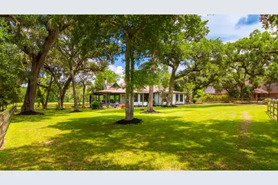 3111 Calle Escondido, Richmond, TX 77469 - Photo 4