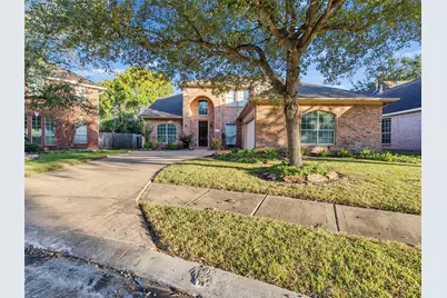 12330 Aspen Lane, Stafford, TX 77477 - Photo 2