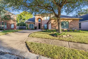 12330 Aspen Ln, Stafford, TX 77477 - Photo 2