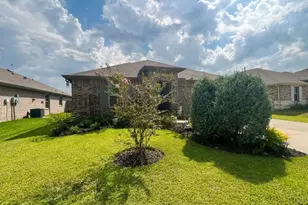 518 Broken Boulder St, Magnolia, TX 77354 - Photo 2