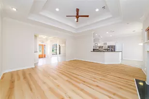 203 Canyon Oak Dr, Lake Jackson, TX 77566 - Photo 14