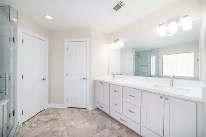 203 Canyon Oak Drive, Lake Jackson, TX 77566 - Photo 26