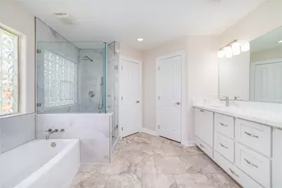 203 Canyon Oak Drive, Lake Jackson, TX 77566 - Photo 22