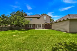 1711 Brill Dr, Friendswood, TX 77546 - Photo 42