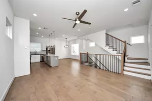 4623 Cochran St, Houston, TX 77009 - Photo 2