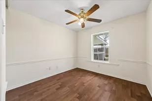 8703 Twisting Vine Ln, Houston, TX 77040 - Photo 14