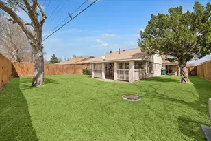 8703 Twisting Vine Ln, Houston, TX 77040 - Photo 18