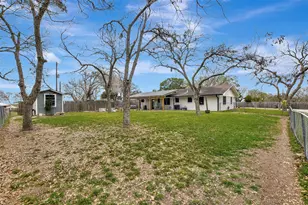 205 Munz St, Brenham, TX 77833 - Photo 34