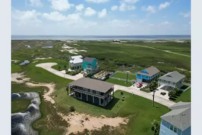 3730 Mendocino Drive, Galveston, TX 77554 - Photo 2