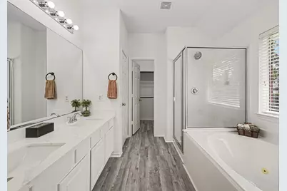 18314 Manorcliff Lane, Katy, TX 77449 - Photo 18