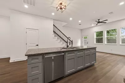 6808 Madrid Street, Houston, TX 77021 - Photo 14