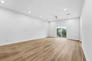 408 E 34th St, Houston, TX 77018 - Photo 18