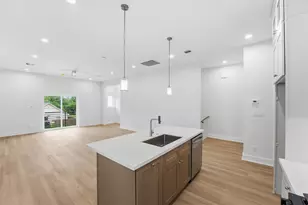 408 E 34th St, Houston, TX 77018 - Photo 24