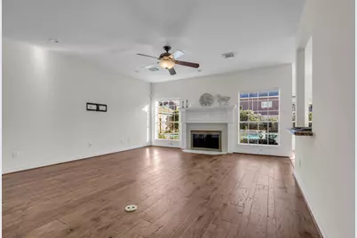 3815 Hogan Court, Sugar Land, TX 77479 - Photo 10