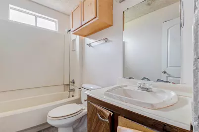 12554 Versailles Drive, Houston, TX 77015 - Photo 28