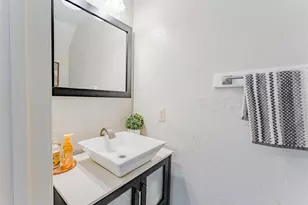 3022 Norwich St, Pearland, TX 77584 - Photo 14