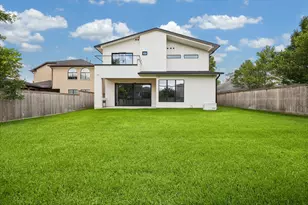 1730 Bayram Dr, Houston, TX 77055 - Photo 18