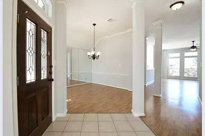 12314 Shadowpoint Drive, Houston, TX 77082 - Photo 10