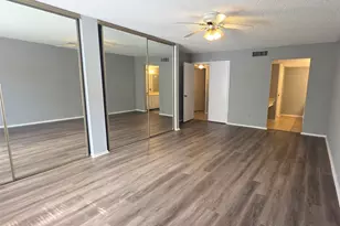 10526 Chapel Hill Dr, Houston, TX 77099 - Photo 10