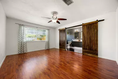 10410 Cedartowne Lane, Sugar Land, TX 77498 - Photo 18