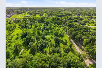 7334 Custer Street, Hitchcock, TX 77563 - Photo 8