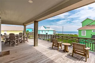 1326 Sunrise, Crystal Beach, TX 77650 - Photo 2