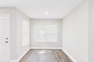 7903 Secretariat Ln, Houston, TX 77071 - Photo 14