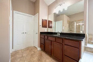 6743 Honeycrest Lane, Spring, TX 77389 - Photo 10