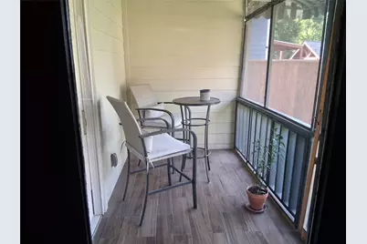 7335 Santiago Street, Houston, TX 77023 - Photo 12