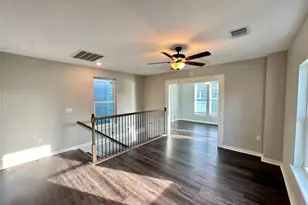 1304 Ursuline St, Galveston, TX 77550 - Photo 8