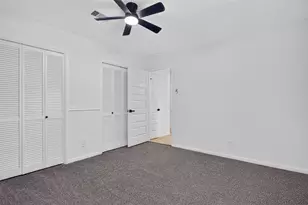 4323 Pine Shadows St, Dickinson, TX 77539 - Photo 22