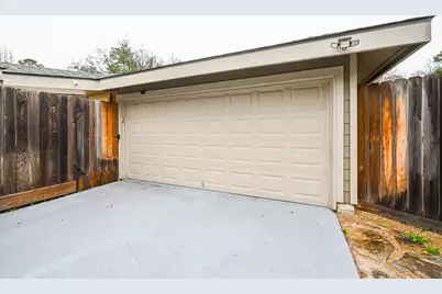 19414 Dianeshire Drive, Houston, TX 77388 - Photo 6