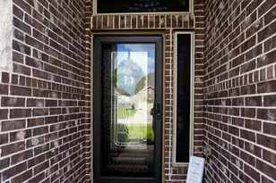 704 Shadow Bend, Richwood, TX 77531 - Photo 4