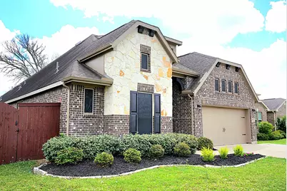 704 Shadow Bend, Richwood, TX 77531 - Photo 2