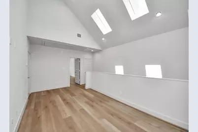 13111 Moncloa Drive, Houston, TX 77047 - Photo 18