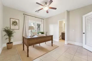 2421 Beall St, Houston, TX 77008 - Photo 6