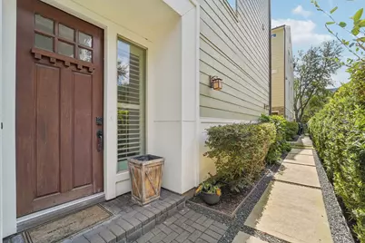 2421 Beall Street, Houston, TX 77008 - Photo 8