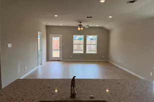 1721 San Jacinto, Brenham, TX 77833 - Photo 4