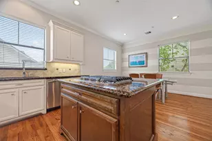 2611 Riverside Dr, Houston, TX 77004 - Photo 16