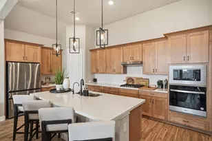 19303 Seabiscuit Stable Trl, Tomball, TX 77377 - Photo 1