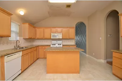 4510 Regal Drive, Baytown, TX 77521 - Photo 10