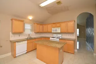 4510 Regal Dr, Baytown, TX 77521 - Photo 12