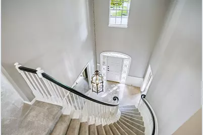 10810 Oak Creek Street, Houston, TX 77024 - Photo 24